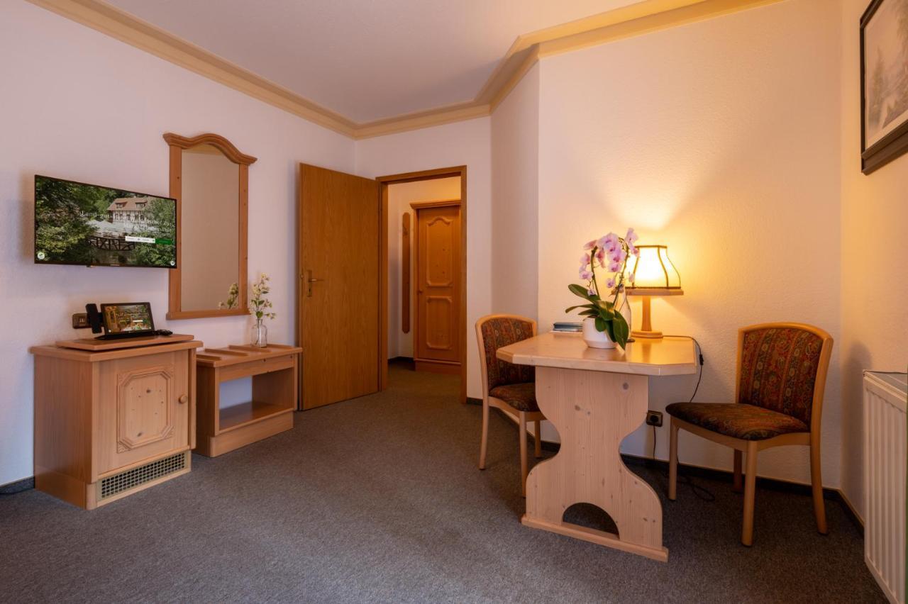Zur Margarethenmuehle - Landgasthof Und Waldhotel Rosswein Εξωτερικό φωτογραφία